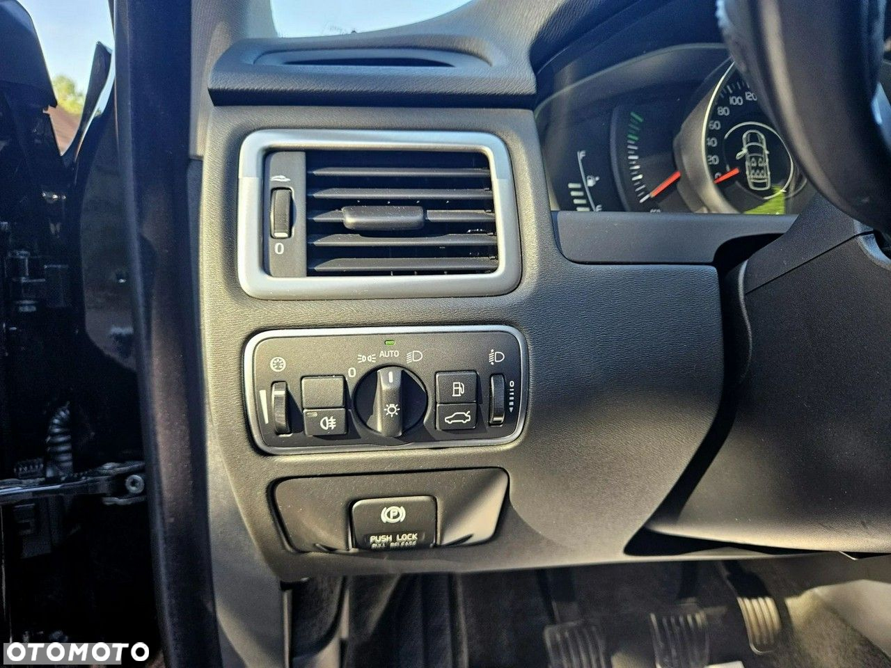 Volvo V70 DRIVe Momentum - 16