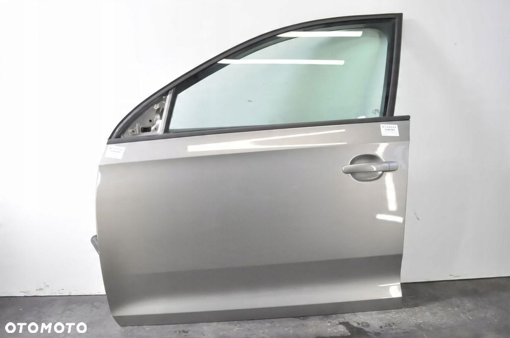 SKODA RAPID DRZWI LEWY PRZÓD LEWE PRZEDNIE KOMPLETNE KOMBI - 1