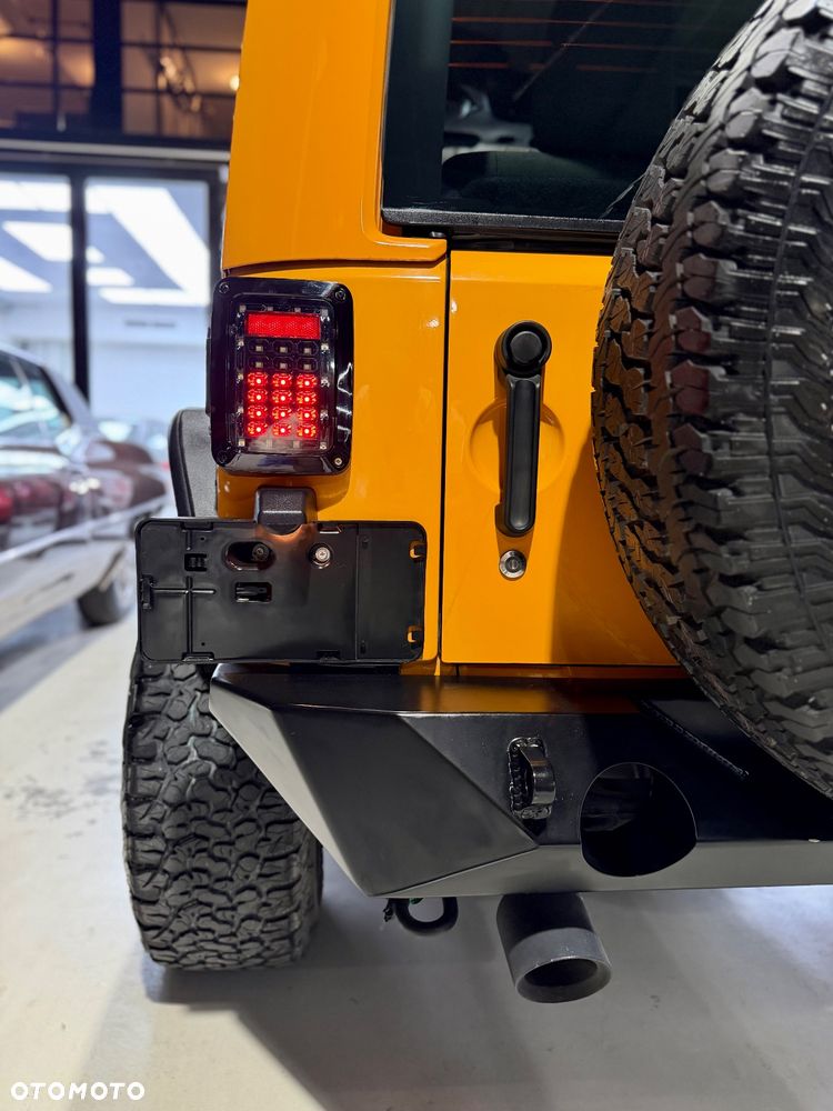 Jeep Wrangler 3.6 Sahara EU6 - 16