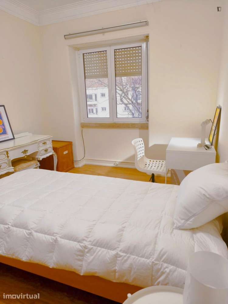 Quarto - localizado em Alvalade Lisbon - Grande imagem: 5/11