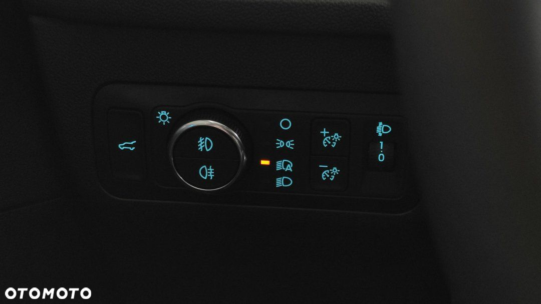 Ford Kuga - 20