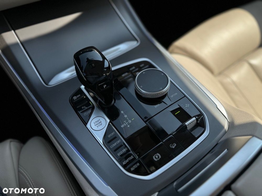BMW X5 xDrive40i sport - 23