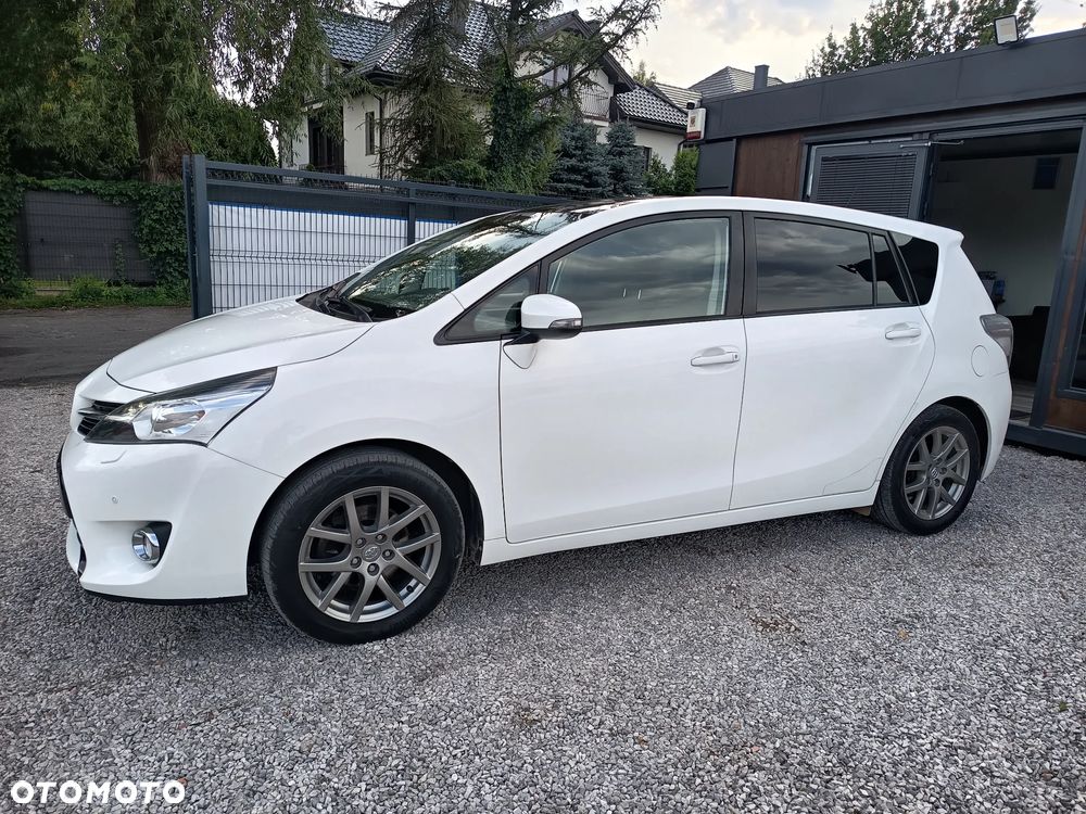 Toyota Verso 1.8 5-Sitzer Executive - 3