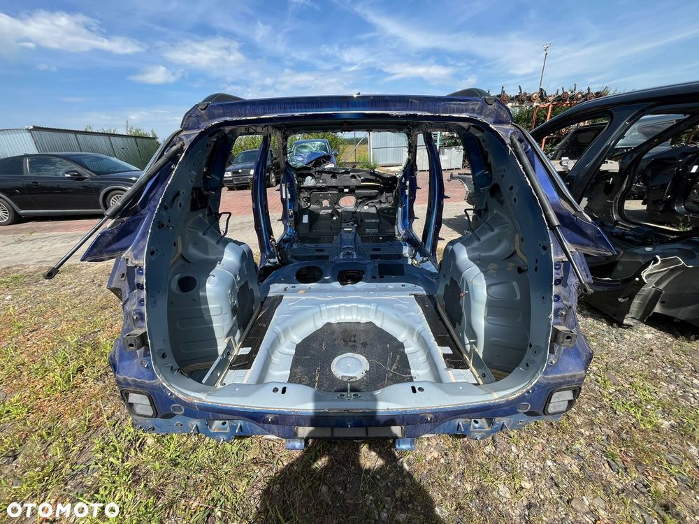 PAS TYŁ ĆWIARTKA WANNA BAGAŻNIKA PODŁOGA JEEP COMPASS II 888 - 1