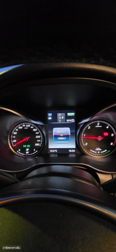 Mercedes-Benz C 300 h AMG Line - 16