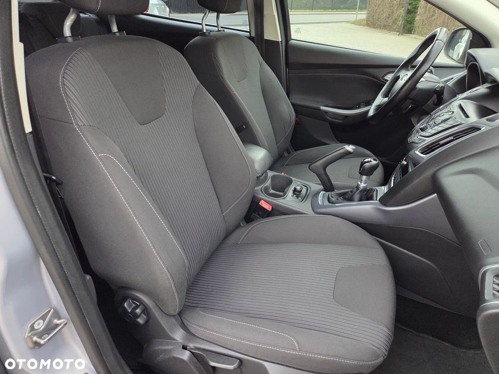 Ford Focus 1.6 EcoBoost Titanium - 8