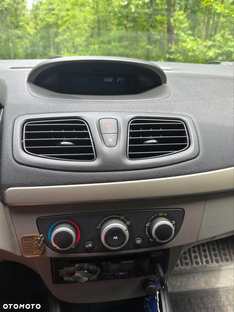 Renault Megane 1.6 16V Style Edition - 25
