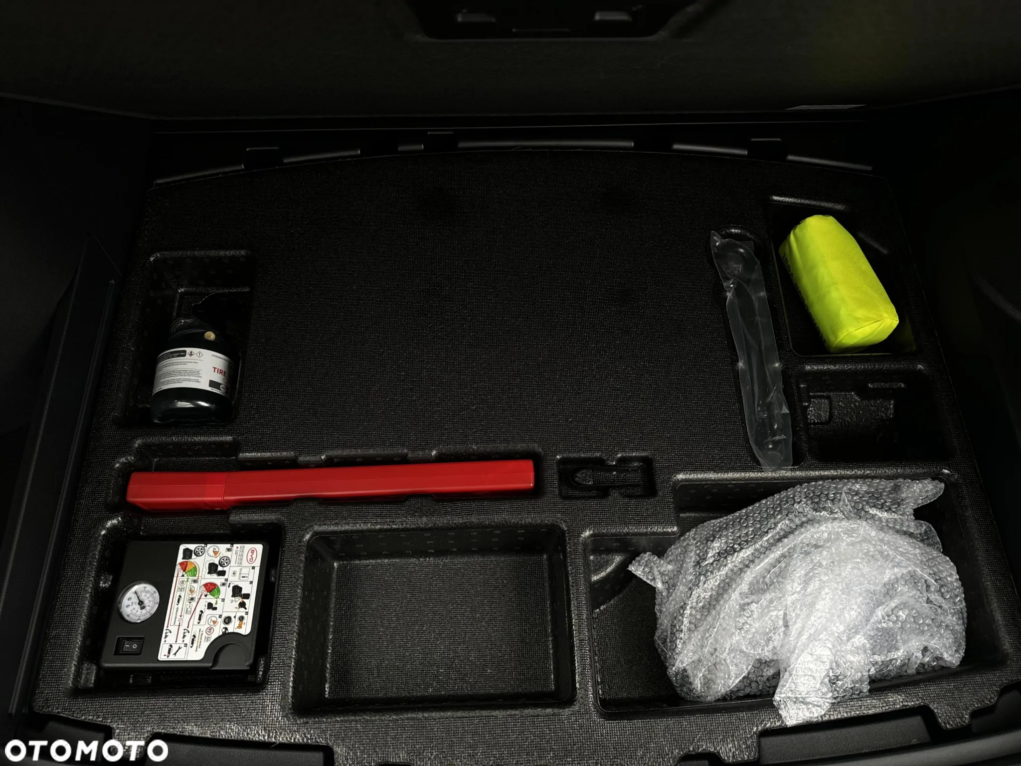 BYD Seal U 1.5T DM-i Design AWD - 9