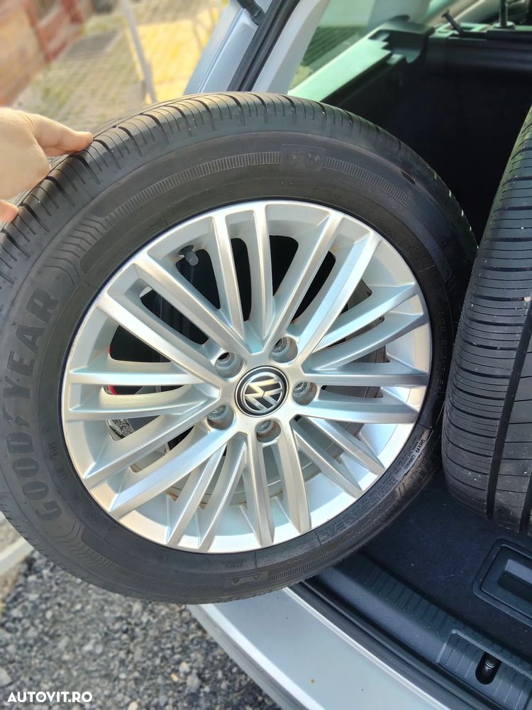 Volkswagen Golf 2.0 BlueTDI Cup - 10