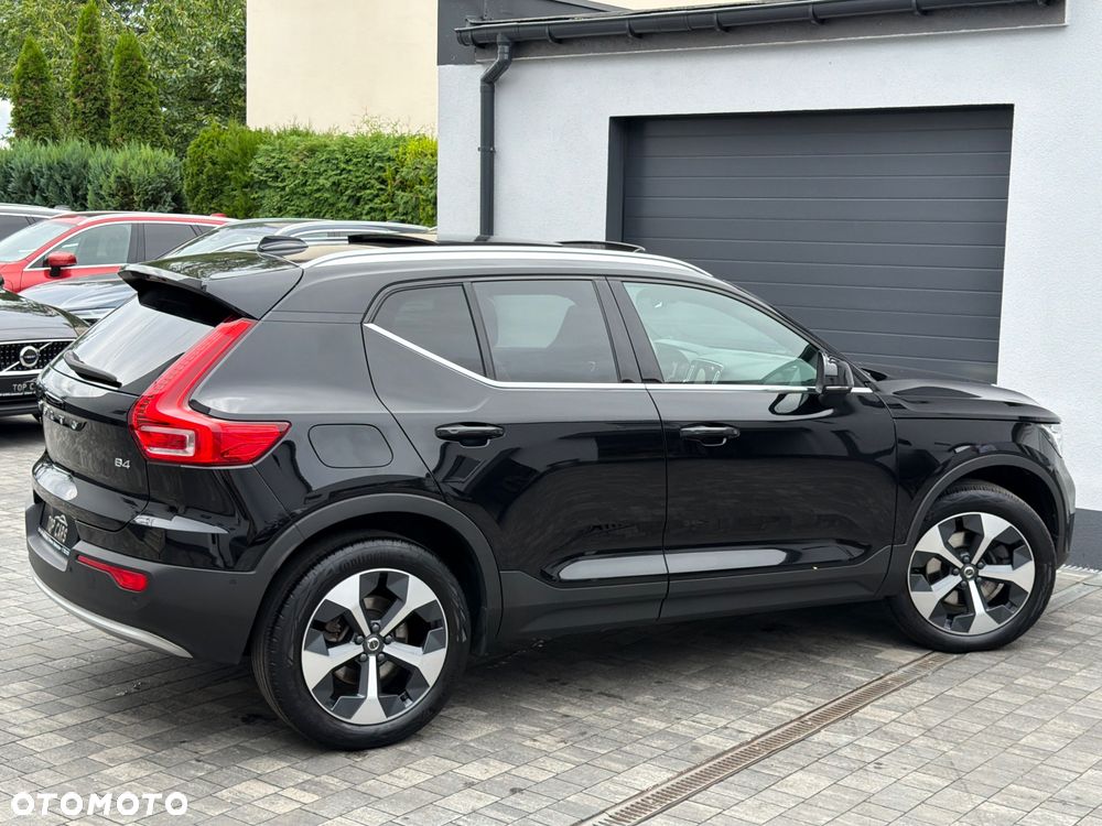 Volvo XC 40 B4 B Geartronic RDesign - 35