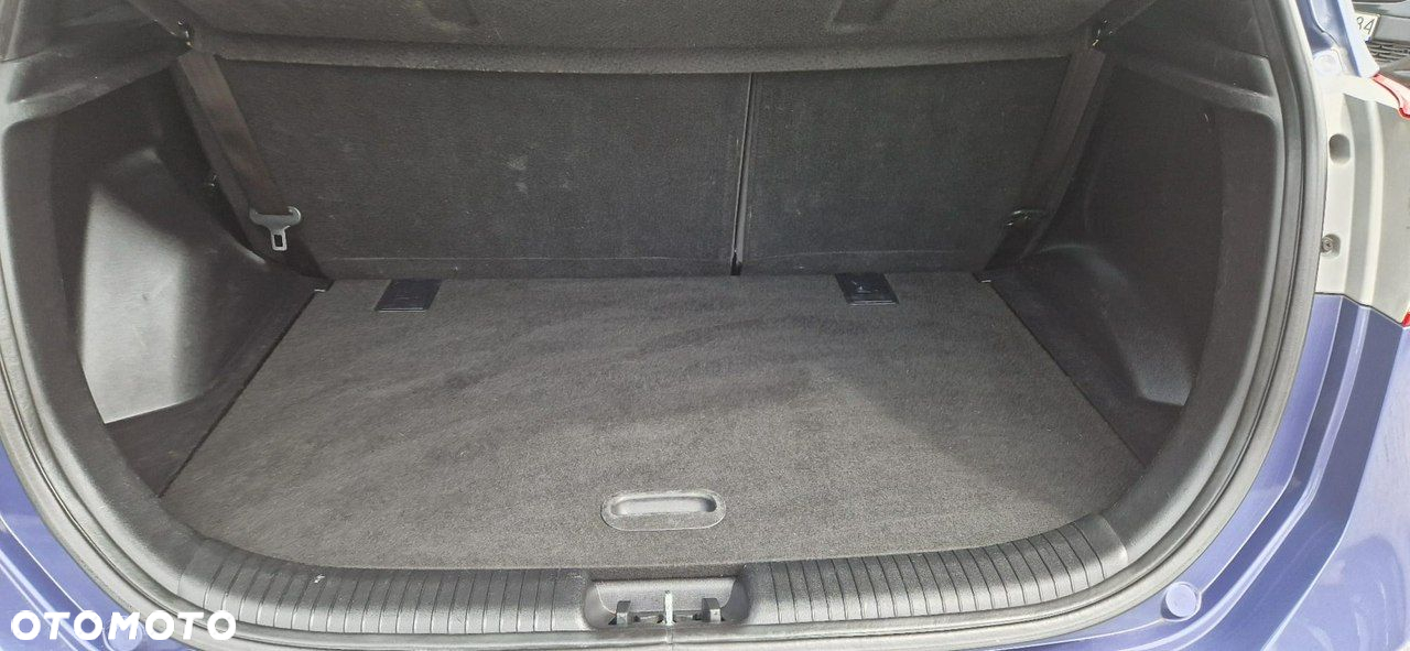 Hyundai ix20 - 10
