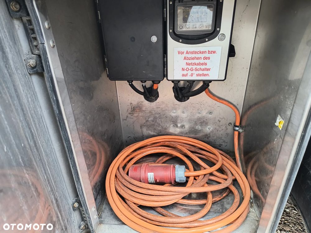 Mercedes-Benz Antos 2535 EURO6 - 19