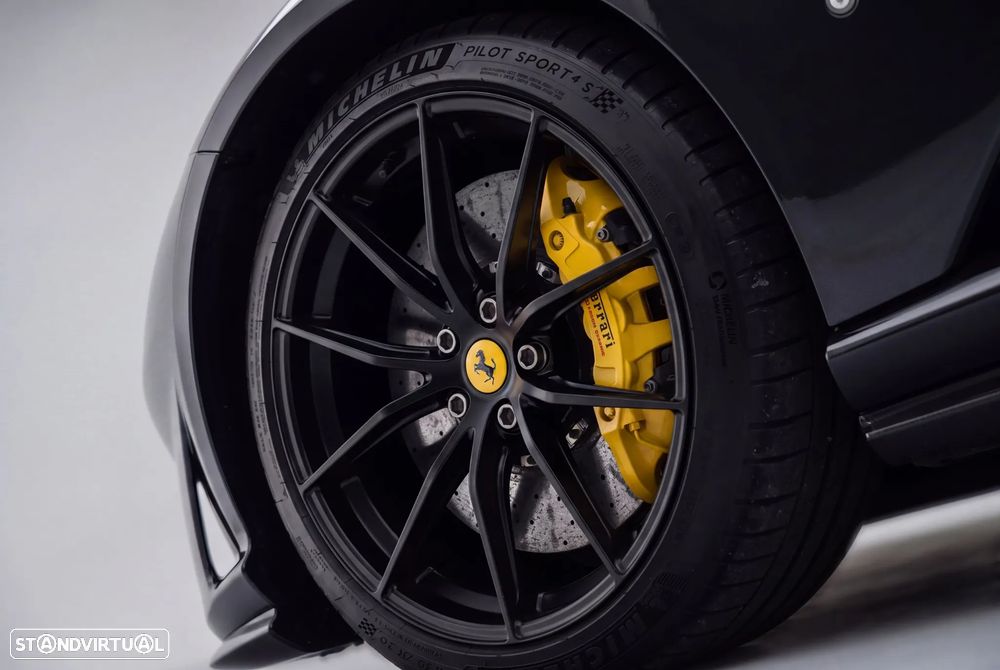Ferrari 812 GTS 6.5 V12 - 10