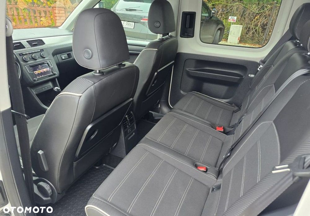Volkswagen Caddy - 10
