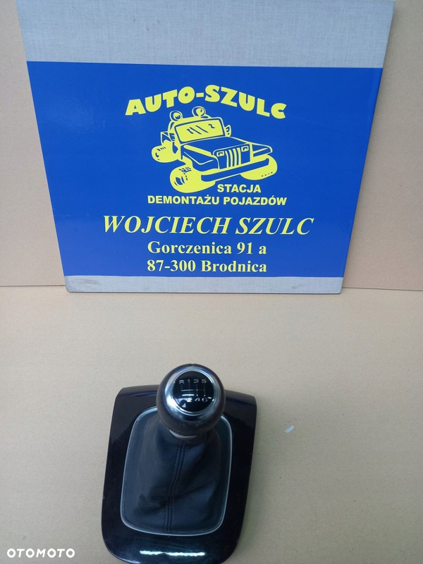 Mieszek zmiany biegów Audi Q3 8U0