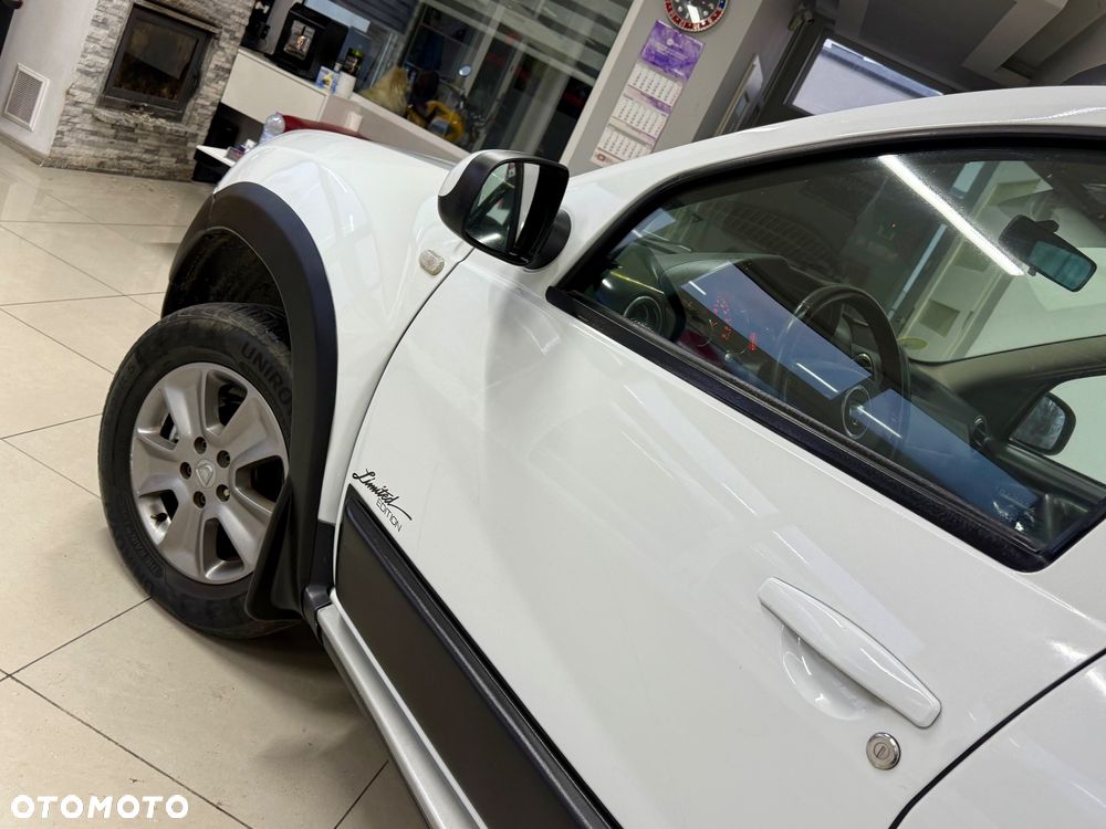 Dacia Duster 1.5 dCi Laureate - 32