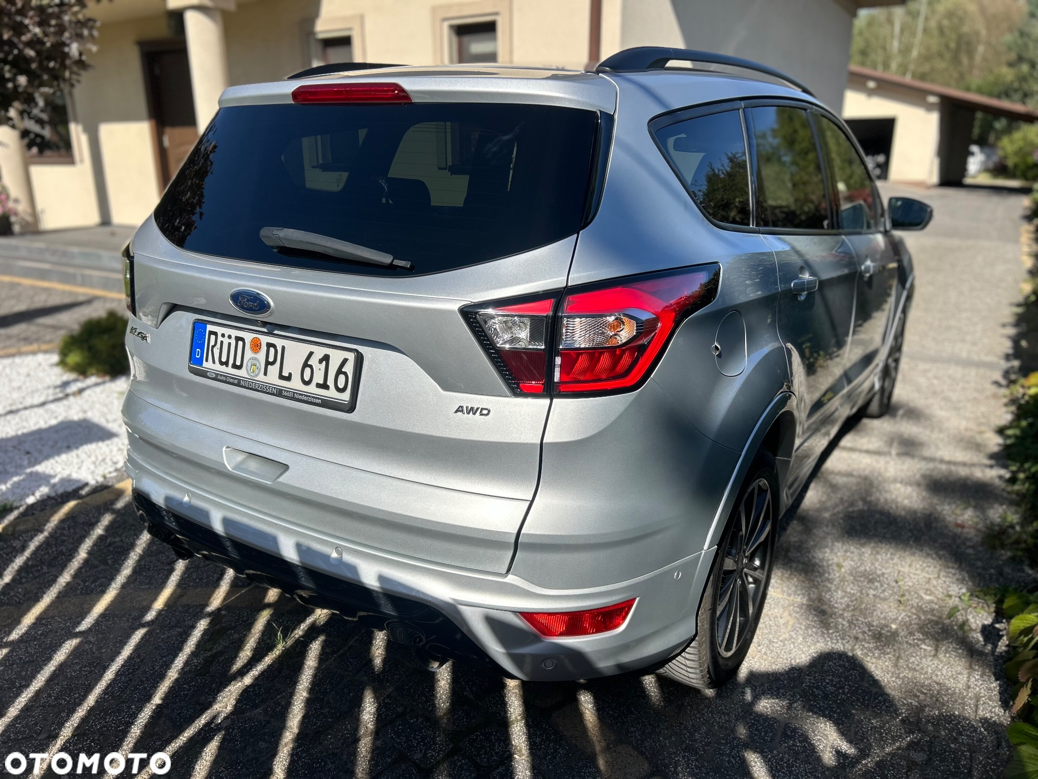 Ford Kuga 2.0 TDCi AWD ST-Line - 10