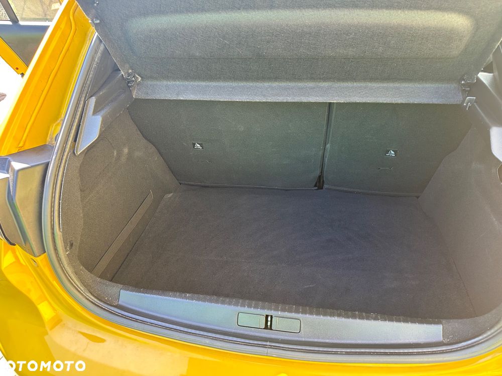 Peugeot 208 1.2 PureTech Allure S&S EAT8 - 13