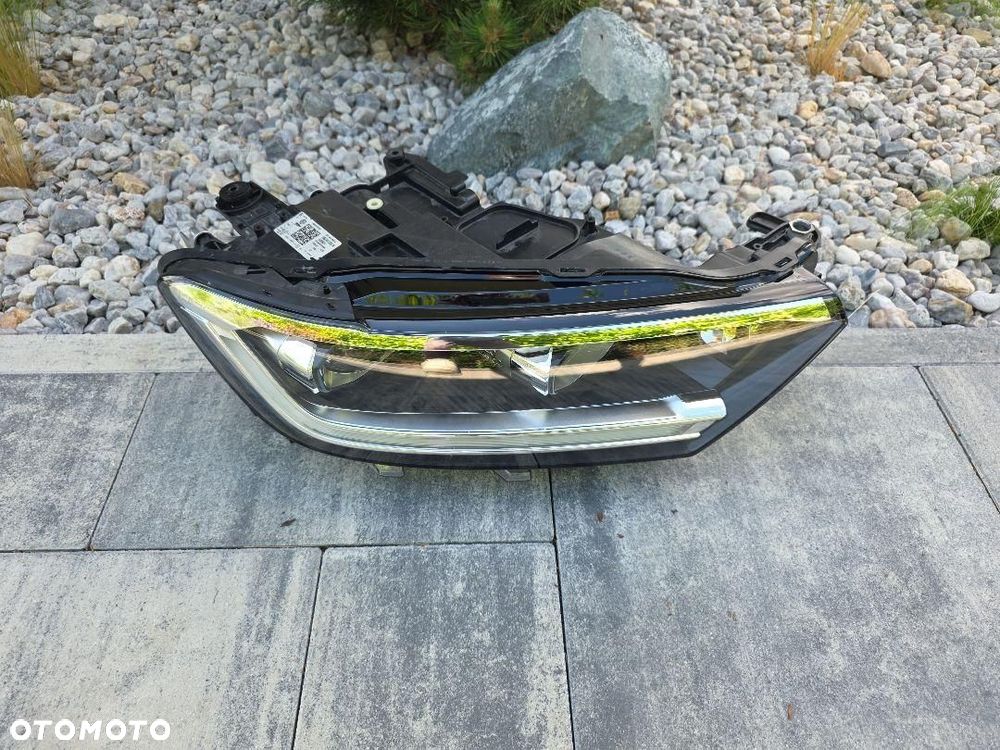 VW T ROC 2GA LIFT Lampa prawa przód Full Led Matrix IQ Light 2GA941036AF - 2