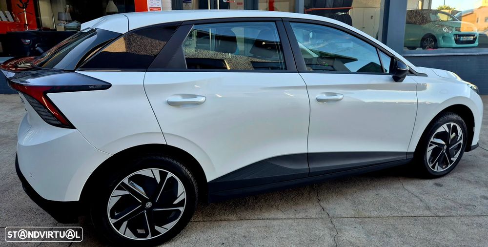MG MG4 51 kWh Standard - 9