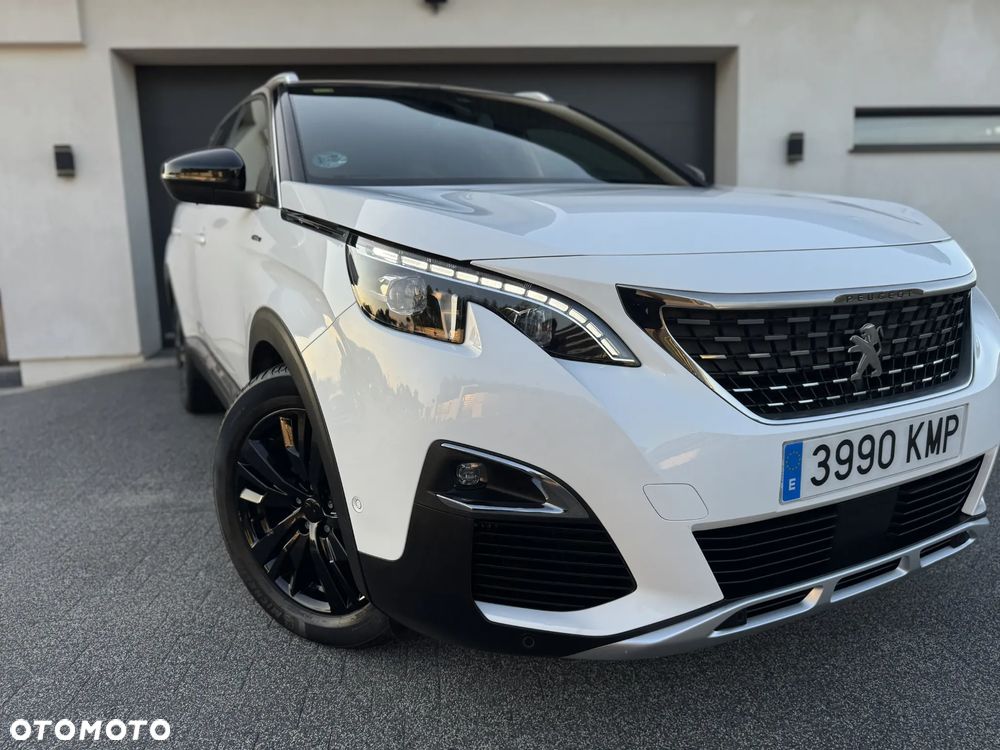 Peugeot 5008 - 8