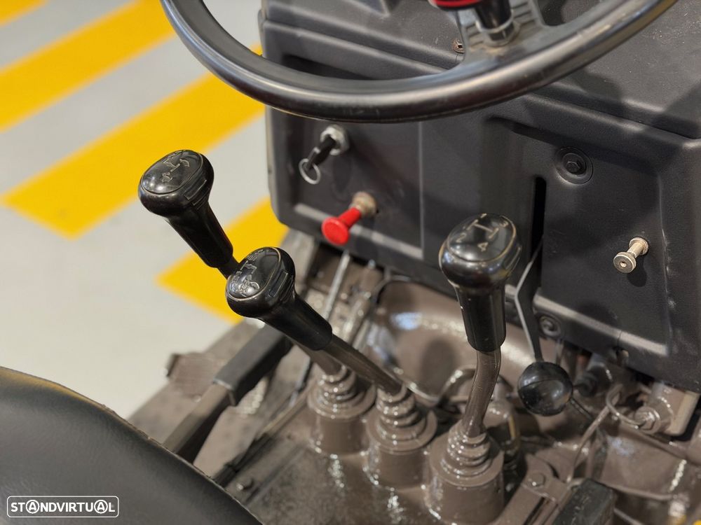 Massey Ferguson 394S 4RM - 9