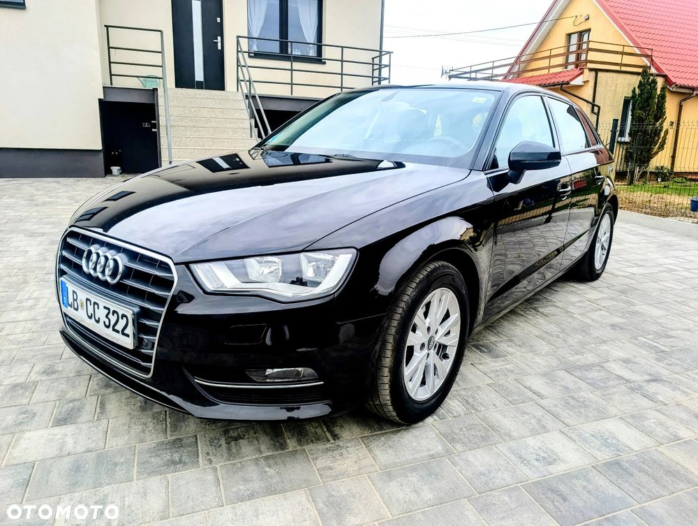 Audi A3 Sportback 1.4 TFSI Attraction - 1