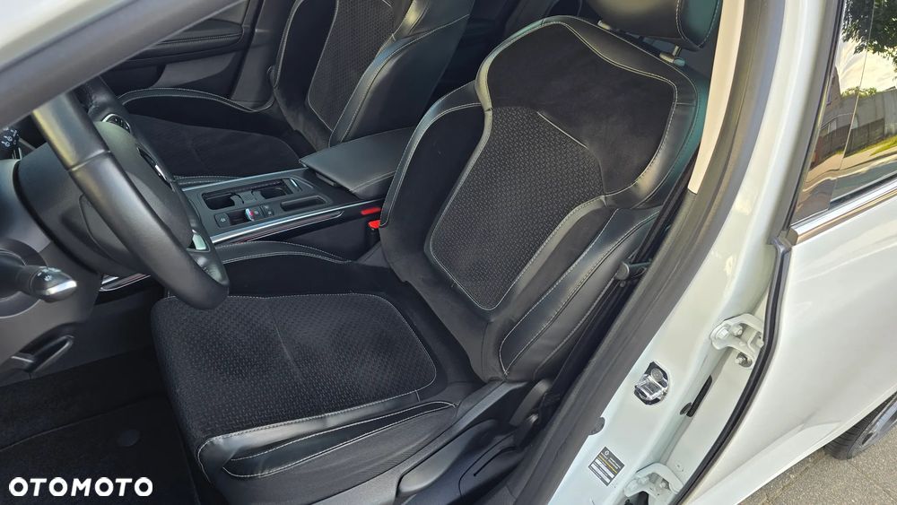 Renault Megane - 24