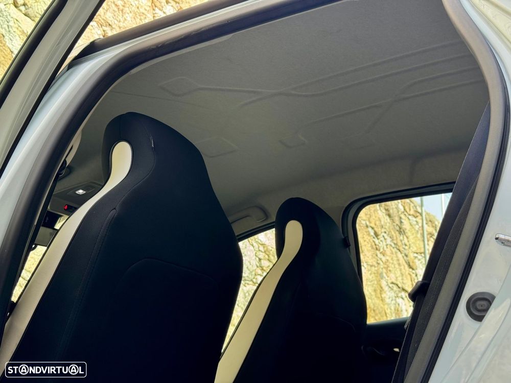 Renault Zoe - 21