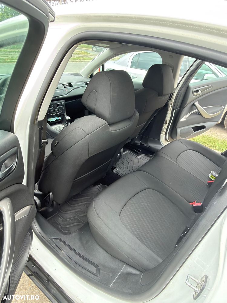 Citroën C5 2.0 HDI BVM6 H3+ Exclusive - 13