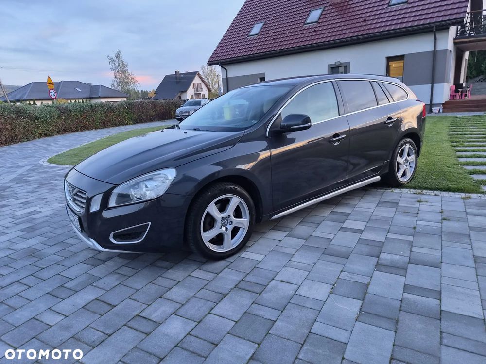 Volvo V60 2011