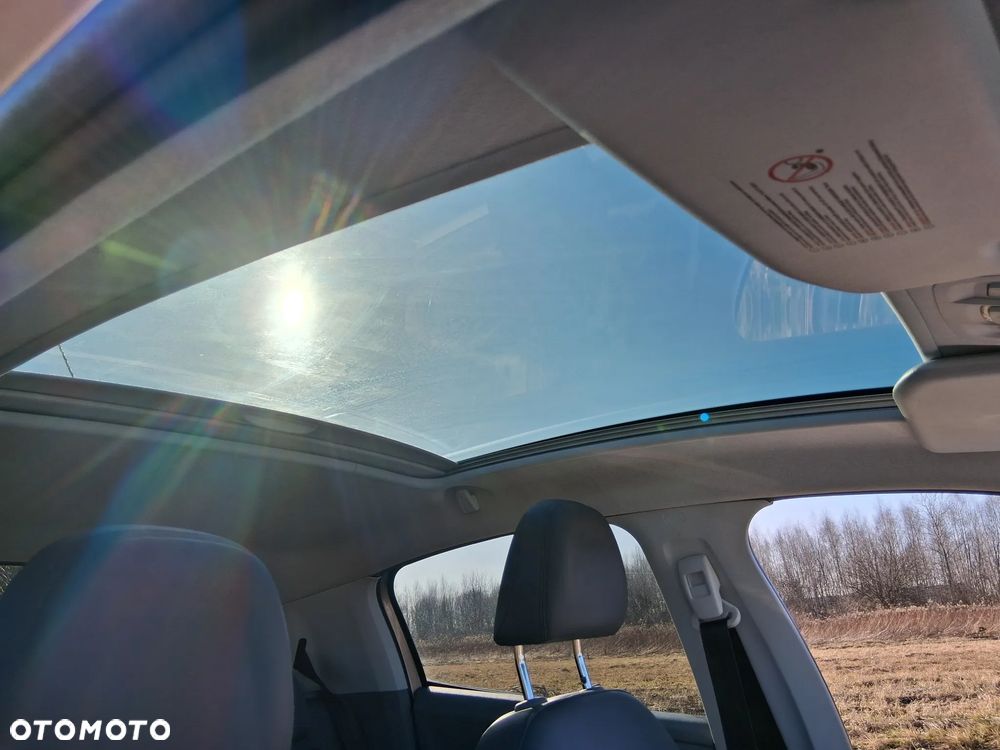 Peugeot 208 e-HDi 92 Stop&Start Style - 32