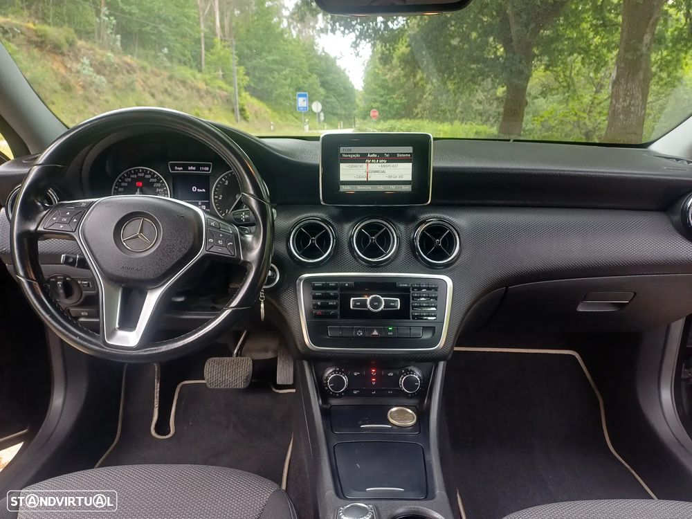 Mercedes-Benz A 180 - 10