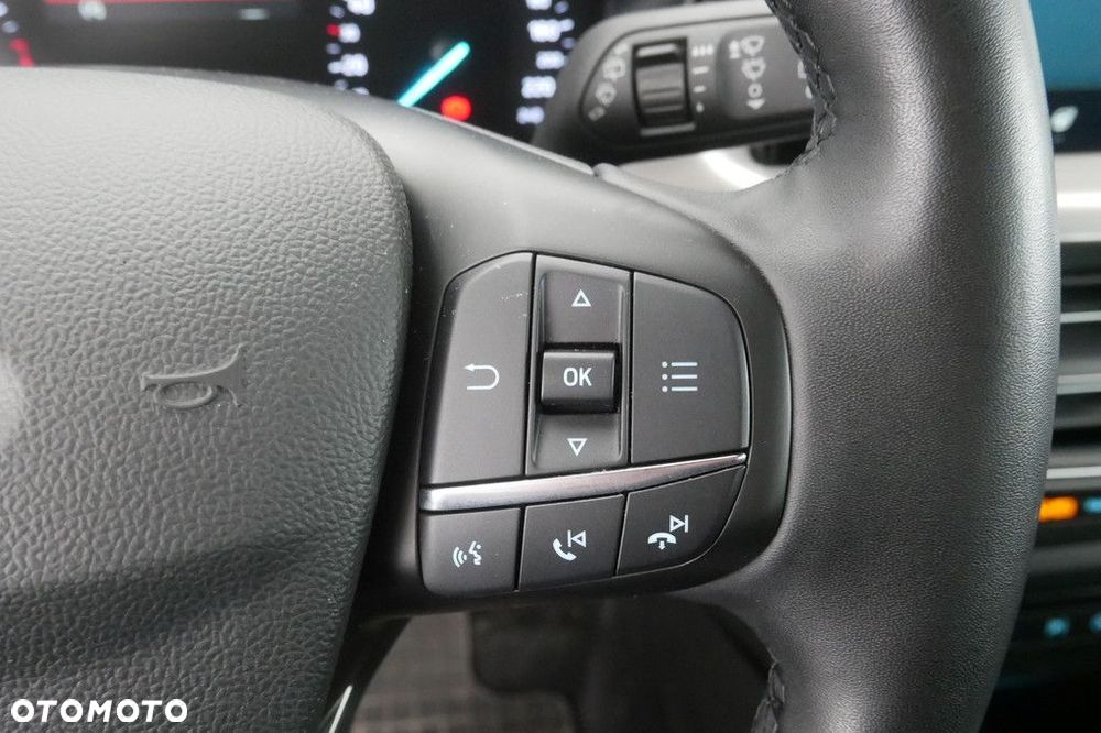 Ford Focus 1.0 EcoBoost Titanium - 25