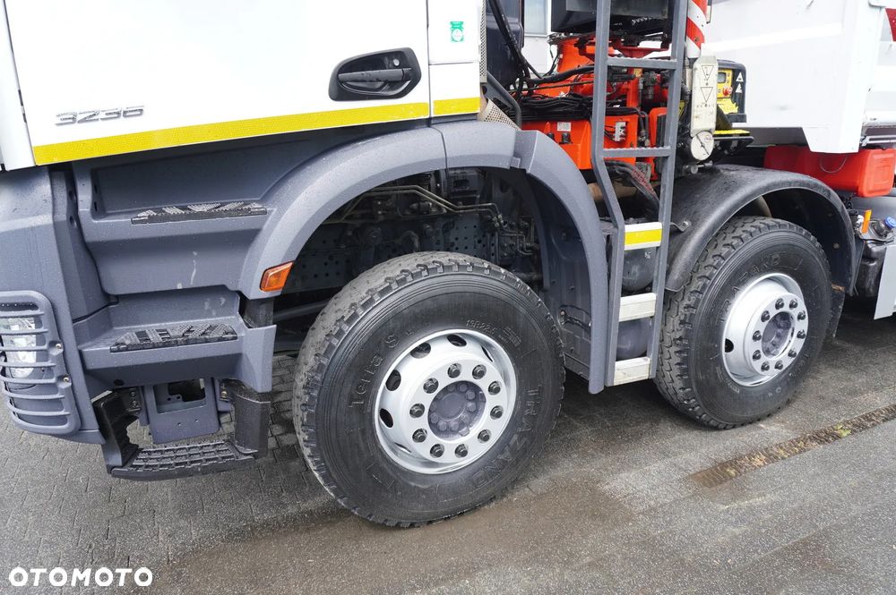 Mercedes-Benz Arocs 3236 8×4 / HDS Fassi F155A.0.22 / pilot / Wywrotka 2-stronna / Hydroburta / 3 szt_255679 - 23