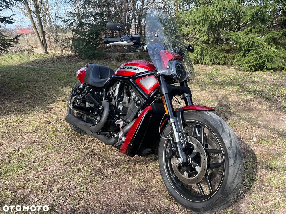 Harley-Davidson V-Rod Night Rod - 4