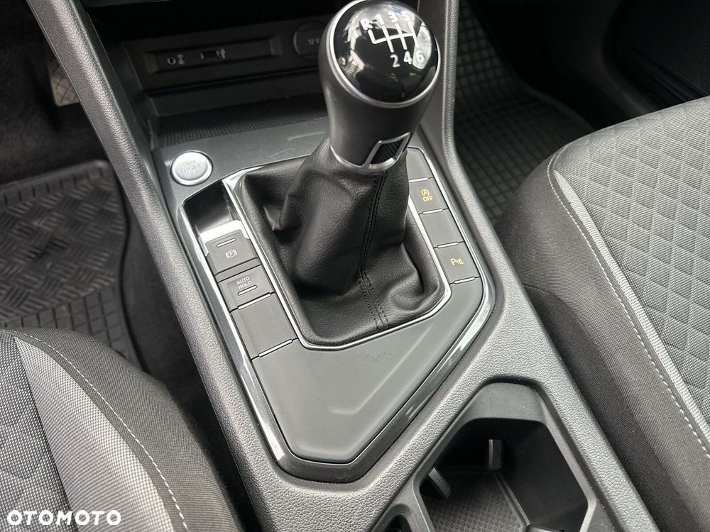 Volkswagen Tiguan 1.5 TSI EVO Comfortline - 25