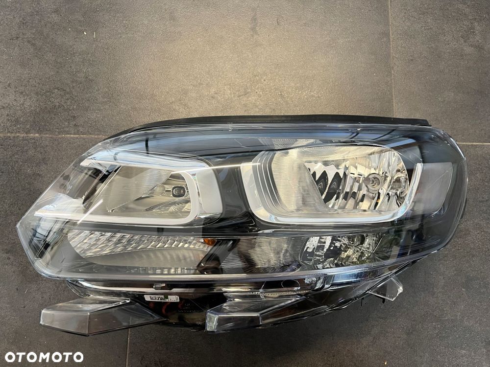 lampa lewa przednia citroen jumpy iii vivaro zafir - 1