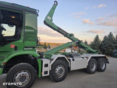 Mercedes-Benz AROCS - 15
