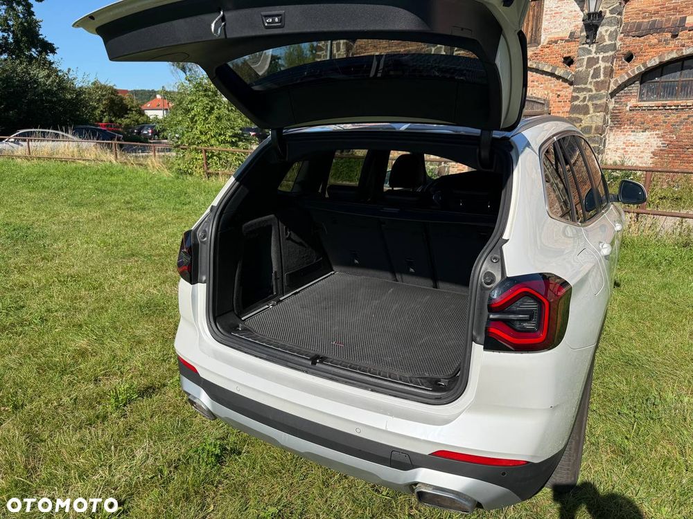BMW X3 xDrive30i - 13
