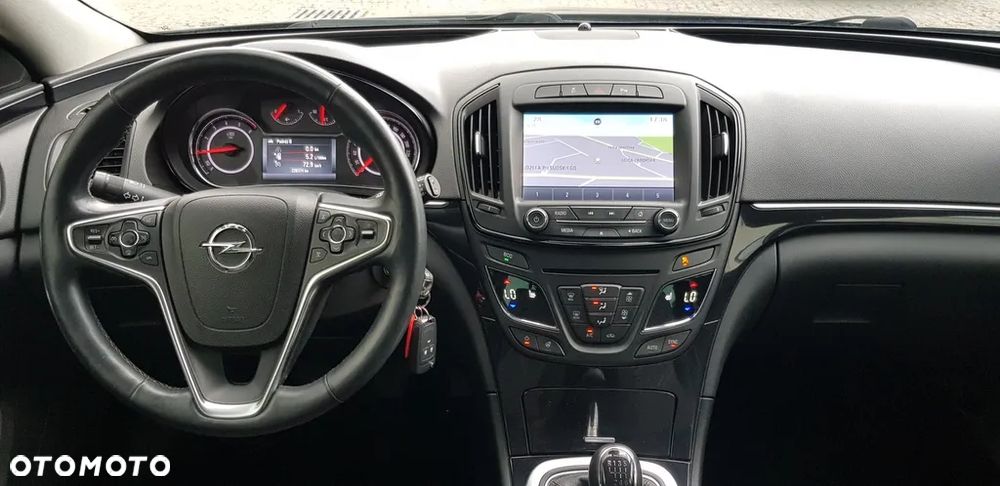 Opel Insignia 2.0 CDTI Cosmo ecoFLEX S&S - 17