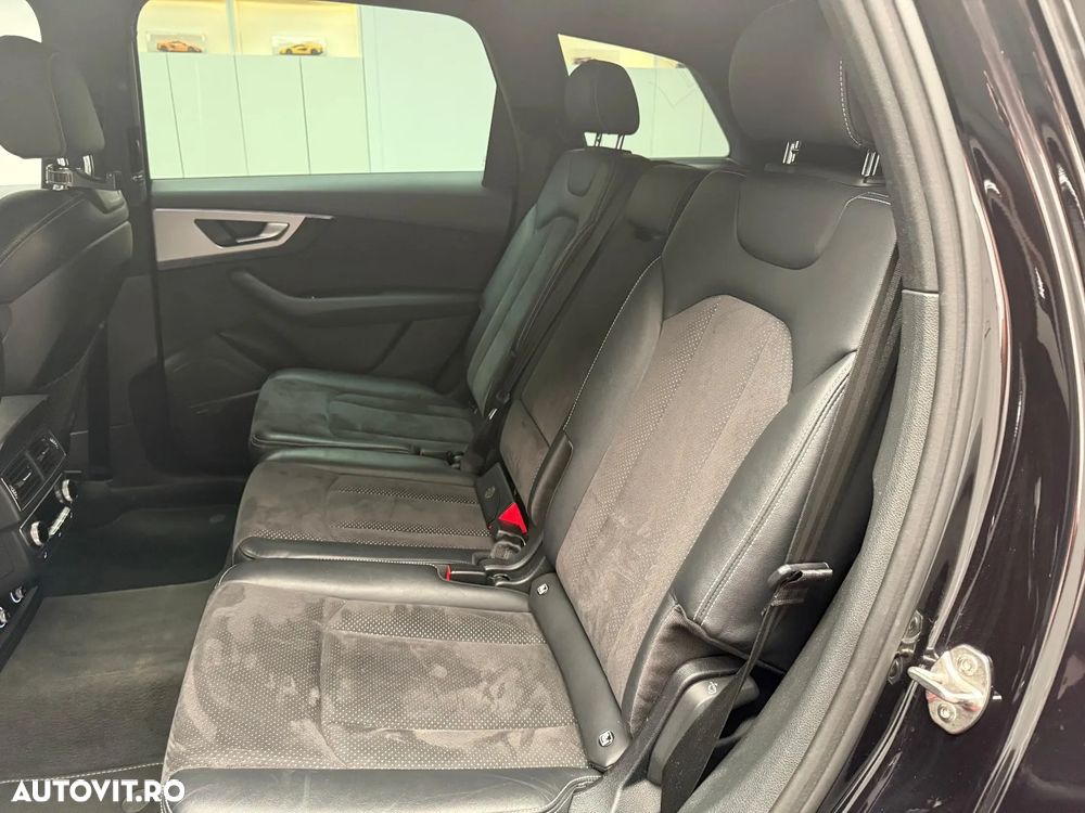 Audi Q7 50 TDI quattro Tiptronic S line - 13