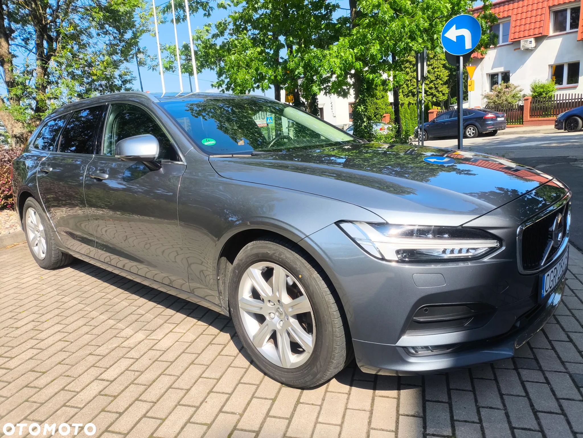 Volvo XC 60 D4 Momentum - 13