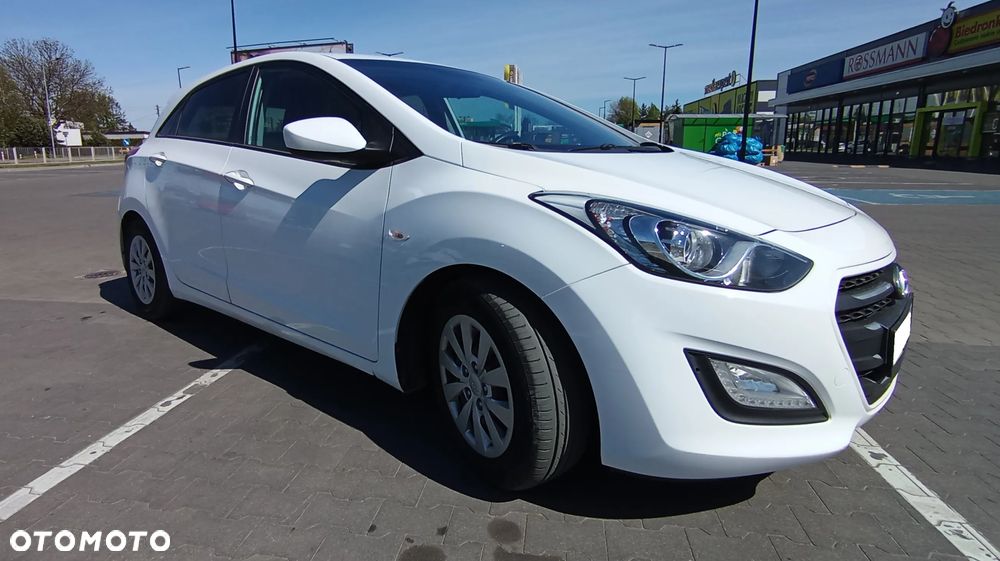 Hyundai i30 1.6 CRDi Classic + - 2