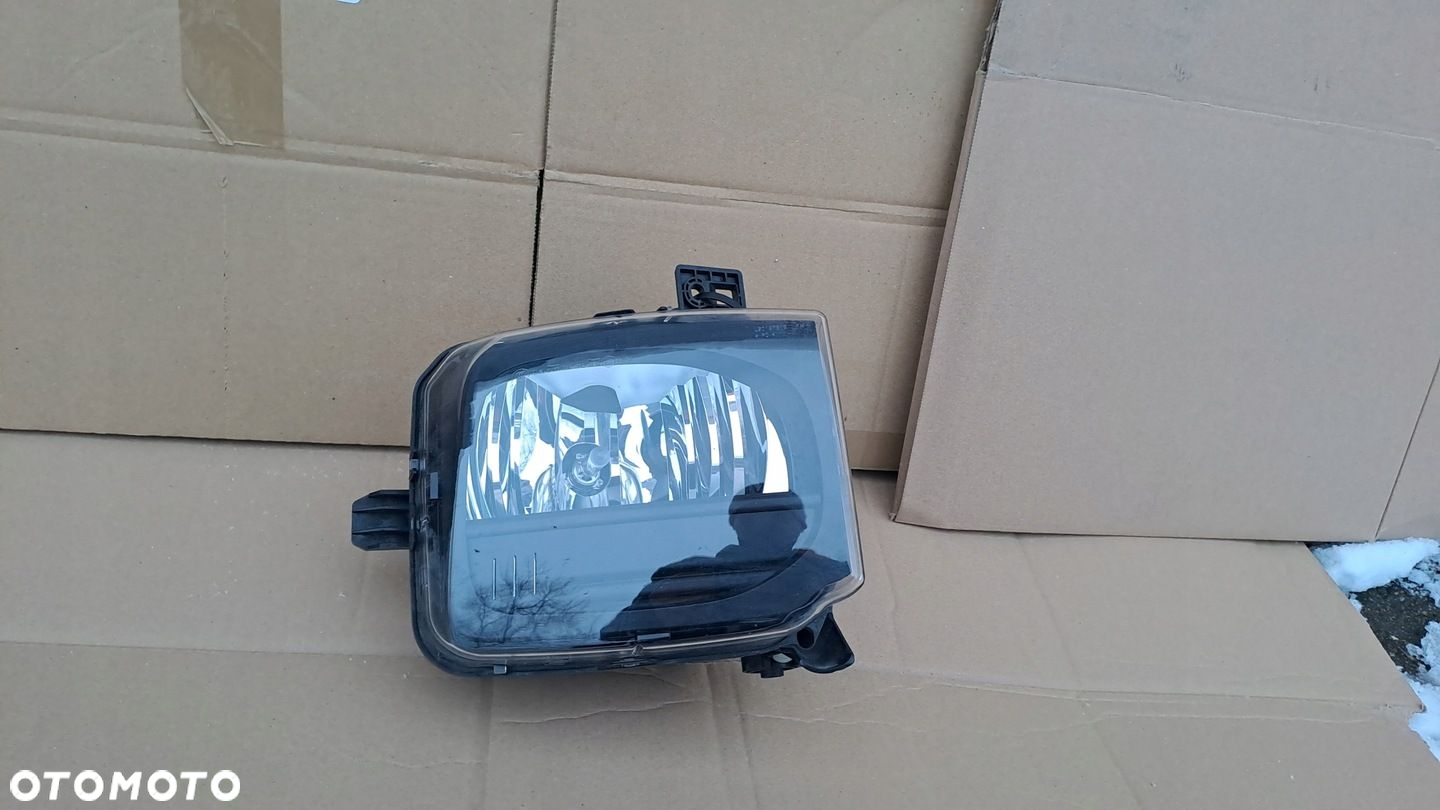 VW T-CROSS PRAWY HALOGEN 2GM941662B UŻYWANY - 2