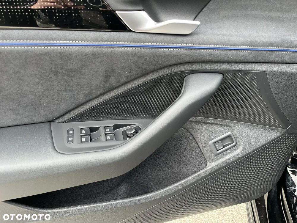 Volkswagen Passat - 36