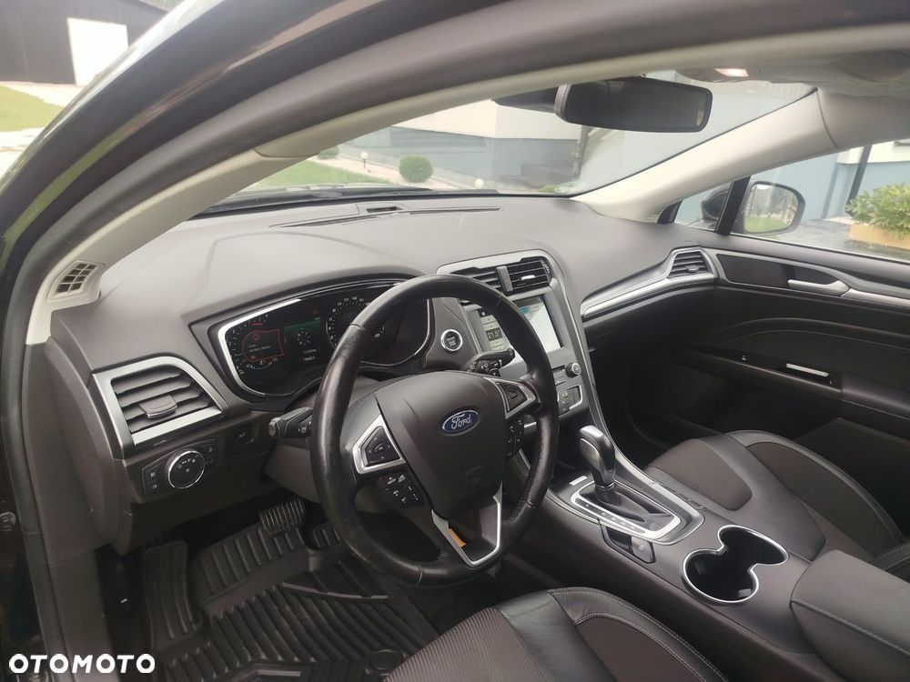 Ford Mondeo 2.0 TDCi Titanium PowerShift - 21