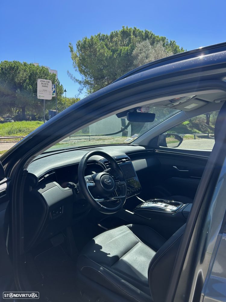 Hyundai Tucson 1.6 T-GDI HEV Vanguard - 16