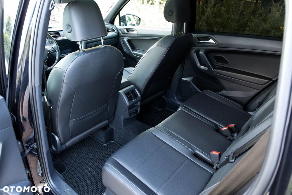 Volkswagen Tiguan Allspace 2.0 TSI 4Mot R-Line DSG - 30