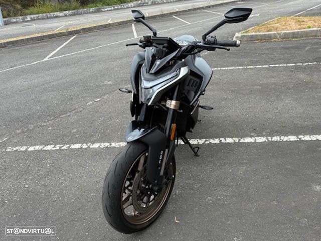 CF Moto 800NK - 3